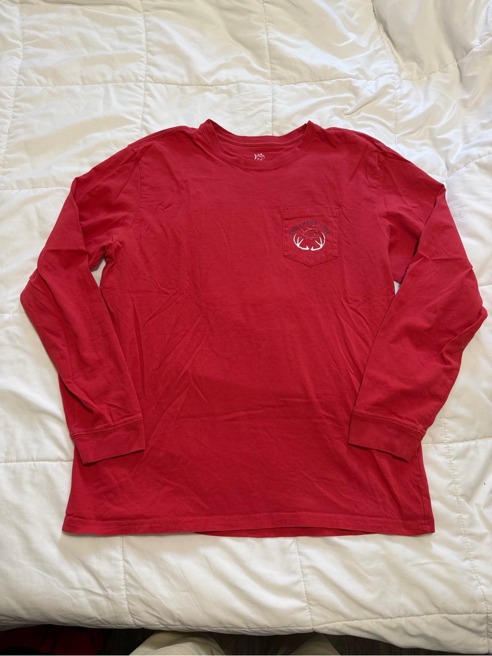 Southern Tide Men's Long-Sleeve Pocket Tee in Red